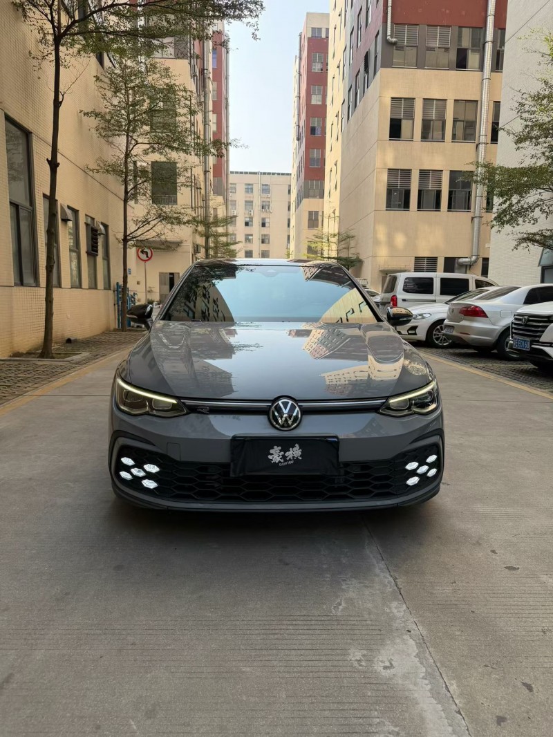 佛山22年大众高尔夫1