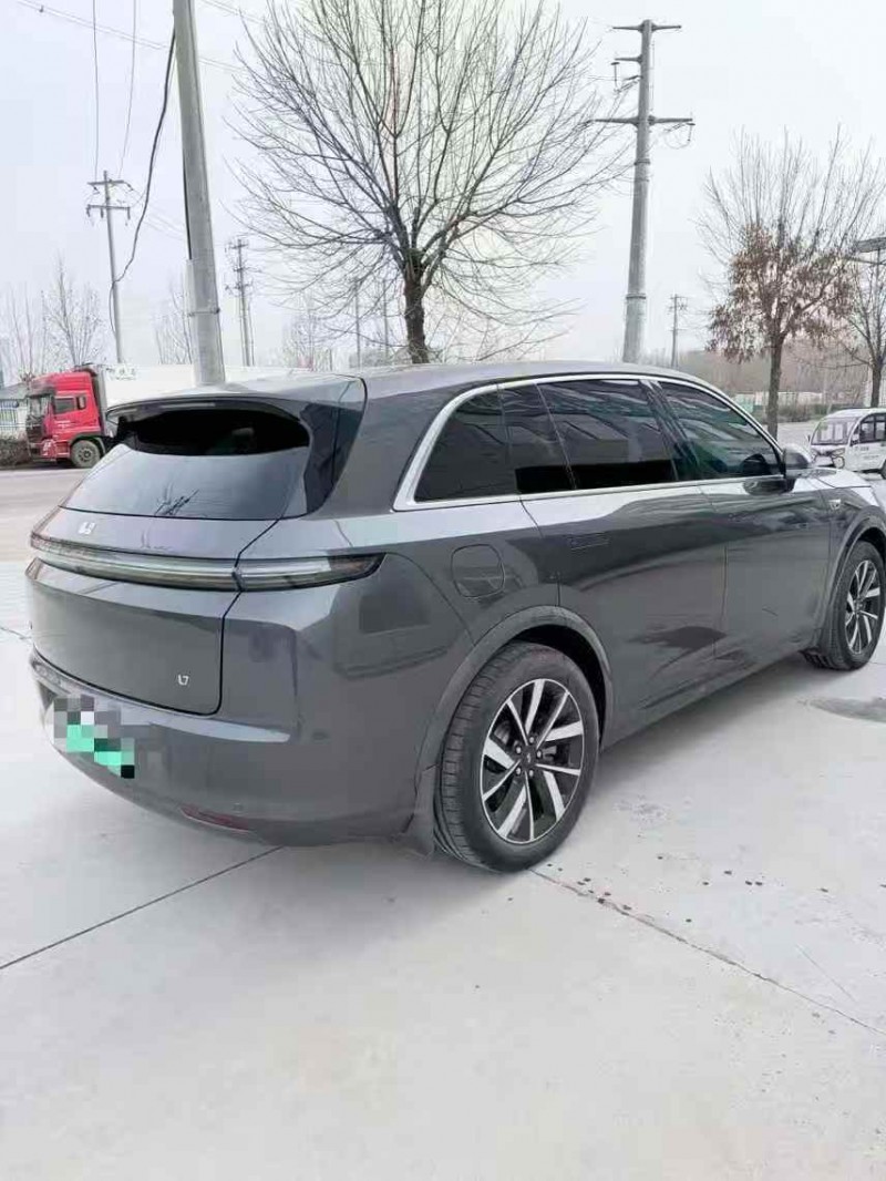 淄博23年理想L78