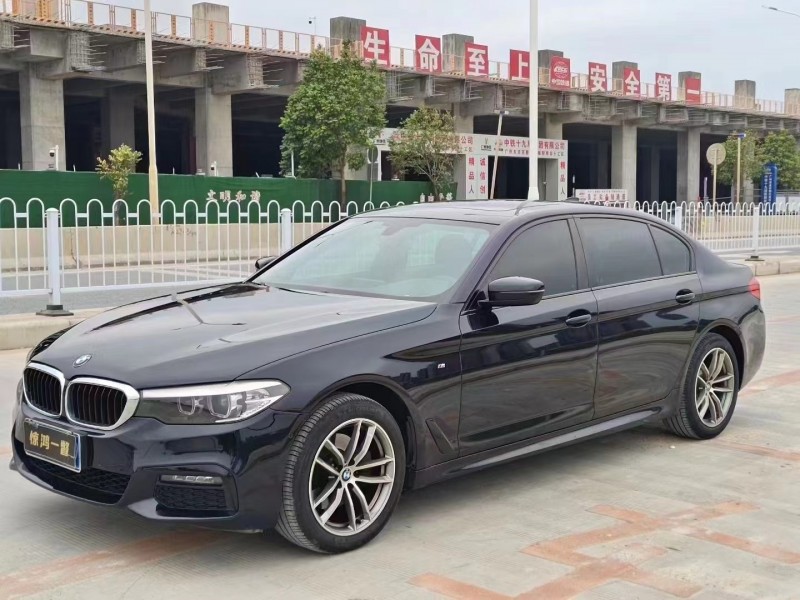 广州19年宝马5系3