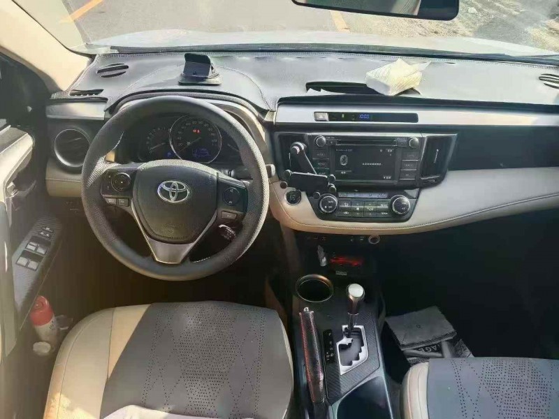 济南14年丰田RAV4荣放7