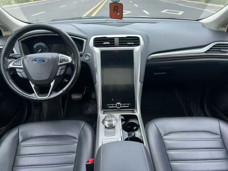 郑州20年福特蒙迪欧6