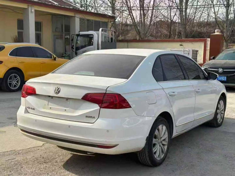 淄博18年大众宝来5