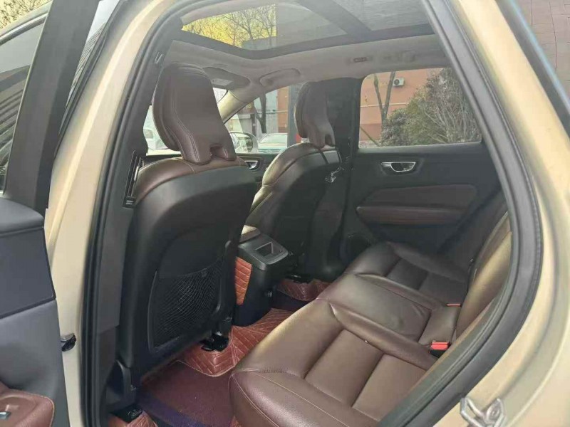 泰安20年沃尔沃XC606