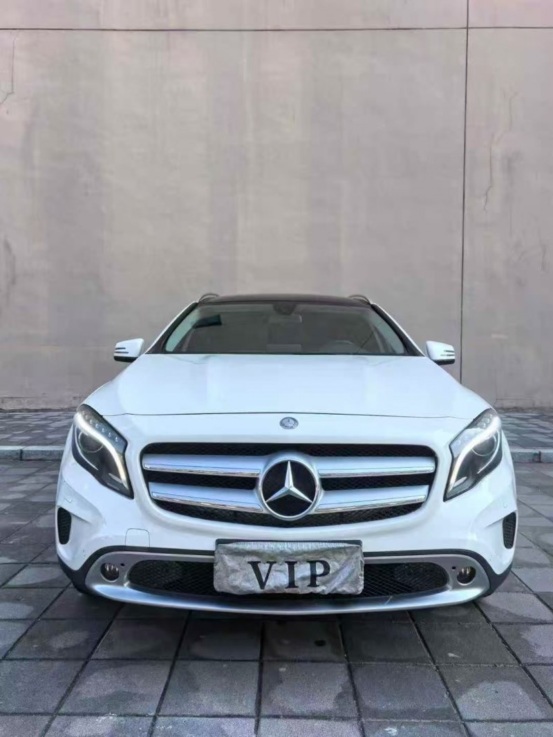 营口16年奔驰GLA1