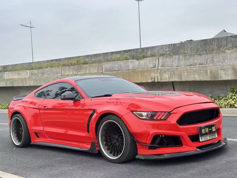 广州15年福特野马2