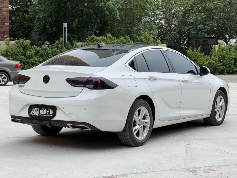 郑州23年别克君威7