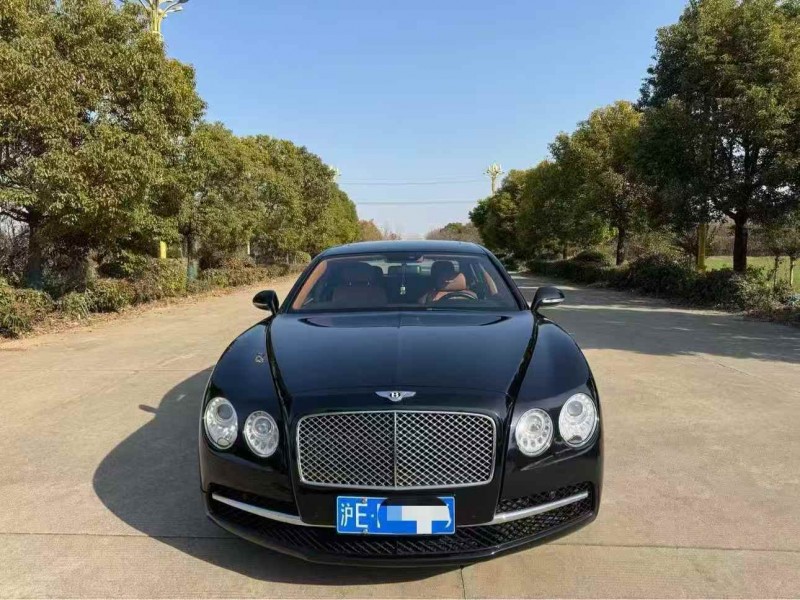 无锡16年宾利飞驰1