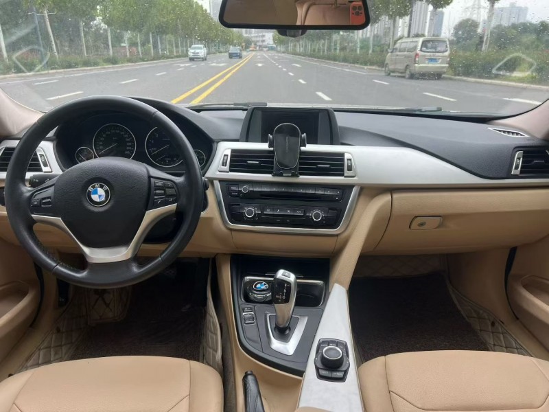 郑州15年宝马3系6