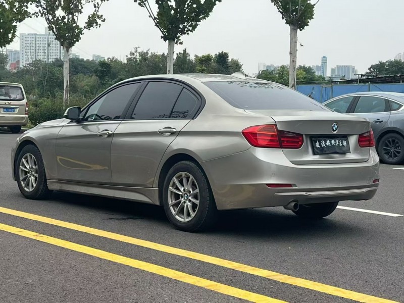 郑州15年宝马3系7