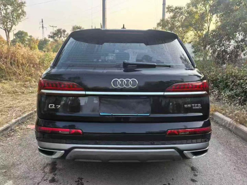 宜昌21年奥迪Q79