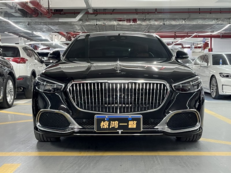 深圳23年奔驰迈巴赫S级1