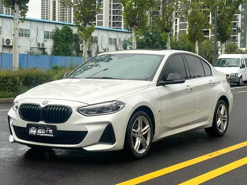 郑州23年宝马1系2