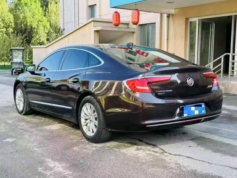 淄博17年别克君越8