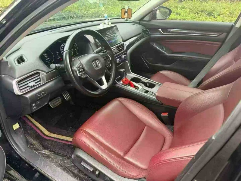 湘潭23年本田雅阁6