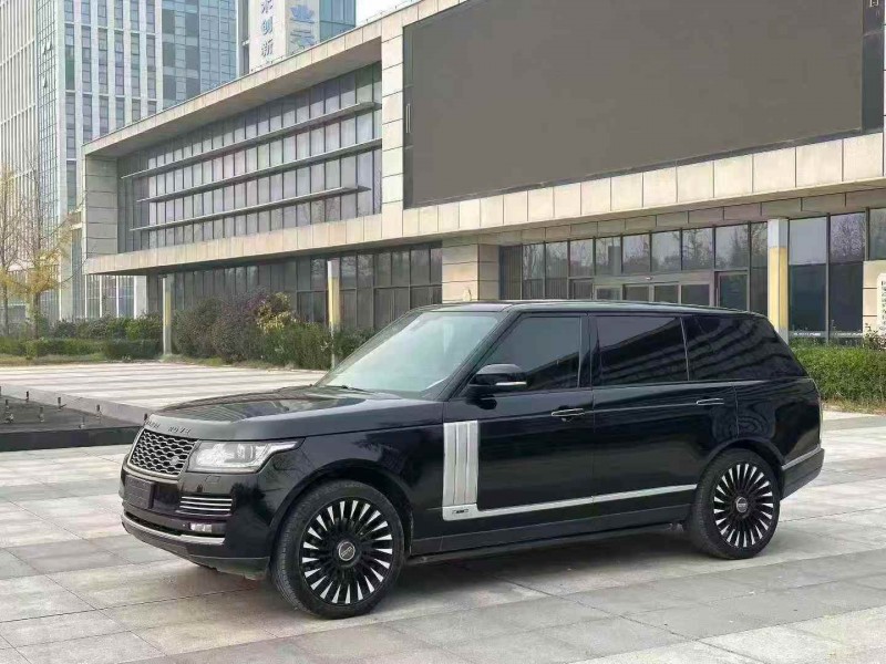 青岛15年路虎揽胜行政3