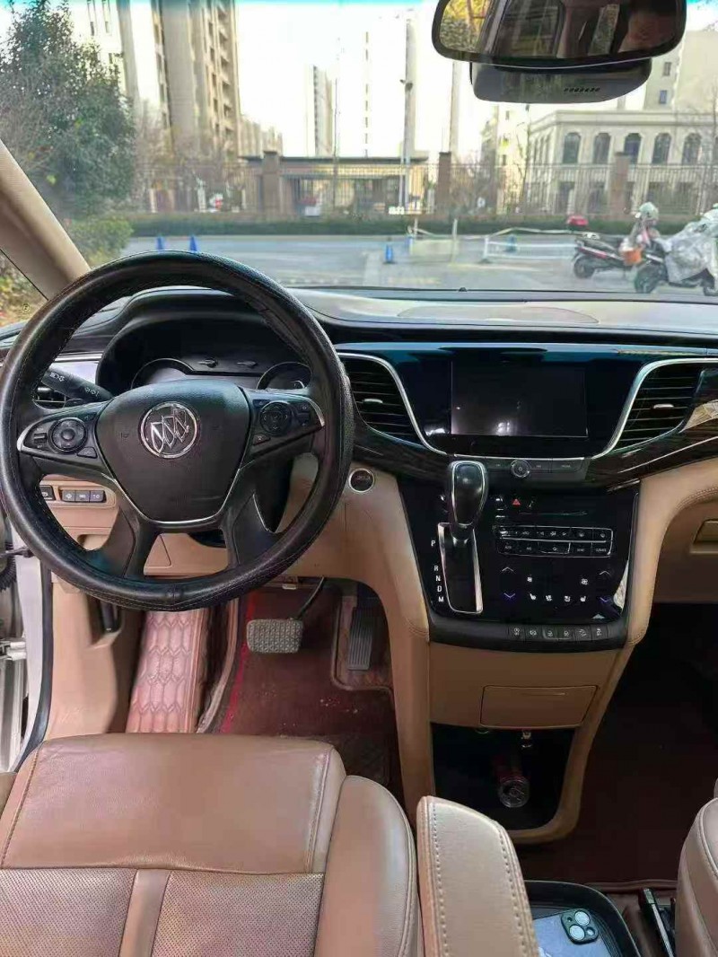 烟台19年别克GL84