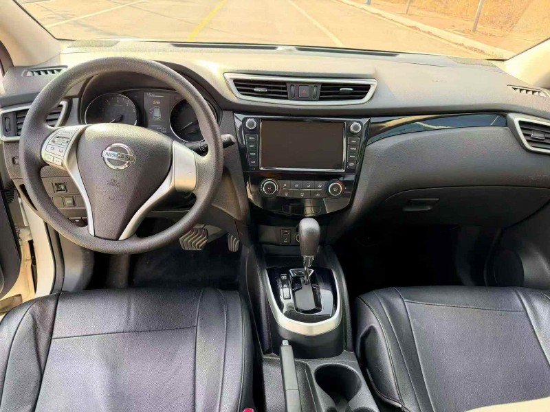 沧州17年日产逍客5