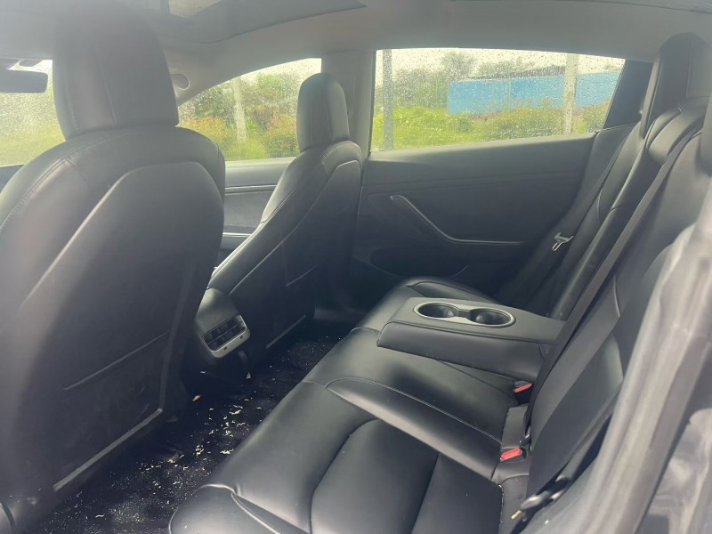 郑州20年特斯拉MODEL 36