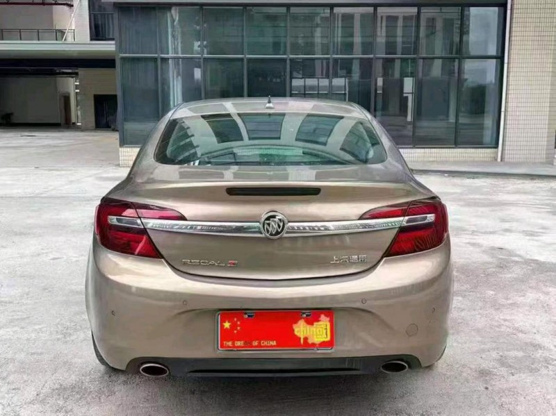 广州16年别克君威5