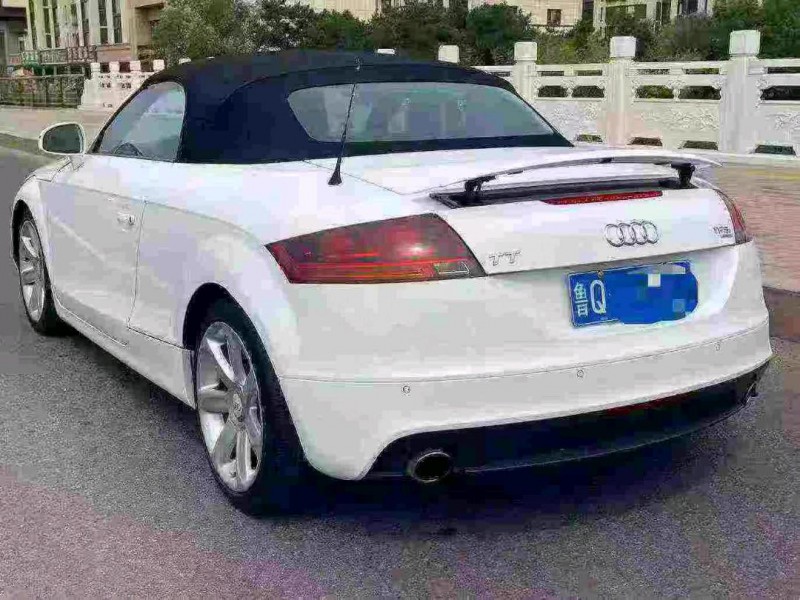 石家庄13年奥迪TT4