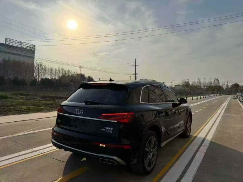 菏泽22年奥迪Q58