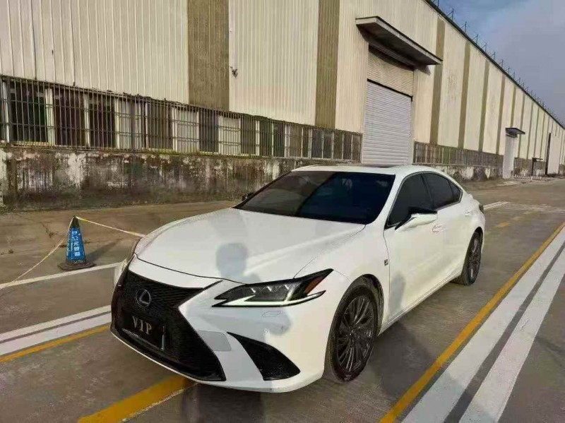 菏泽21年雷克萨斯ES2