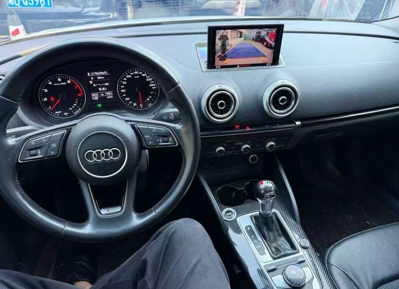 济南18年奥迪A32