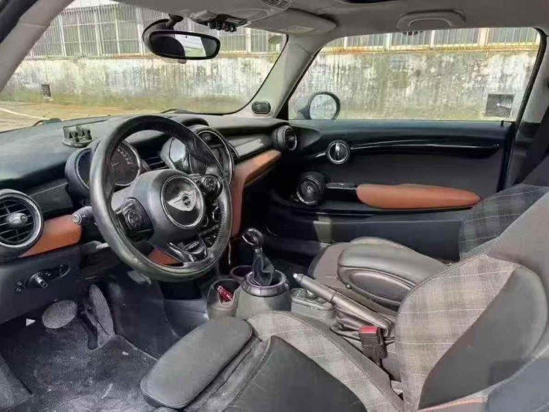 菏泽17年宝马迷你4