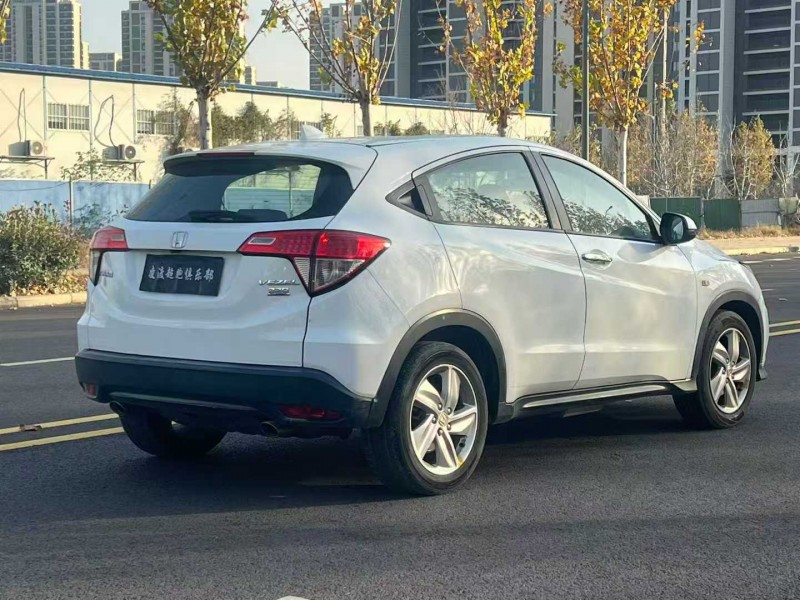 郑州21年本田缤智7