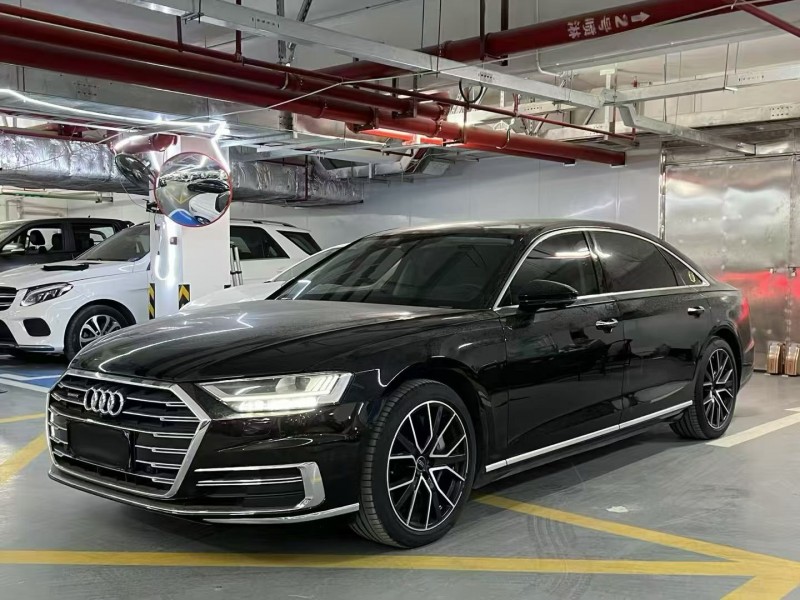 深圳21年奥迪A8L2