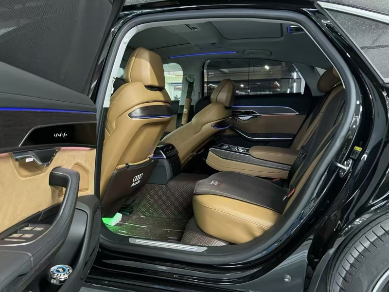 深圳21年奥迪A8L5