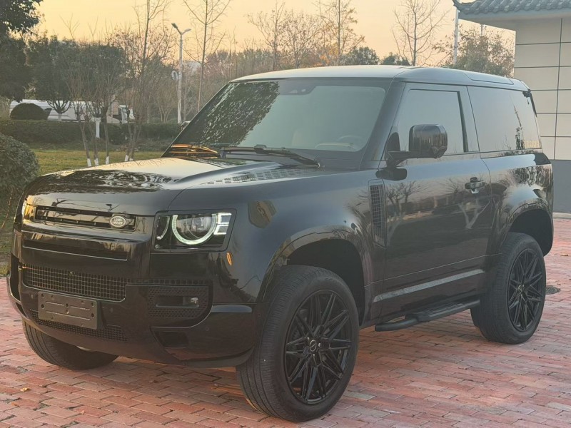 郑州24年路虎卫士3