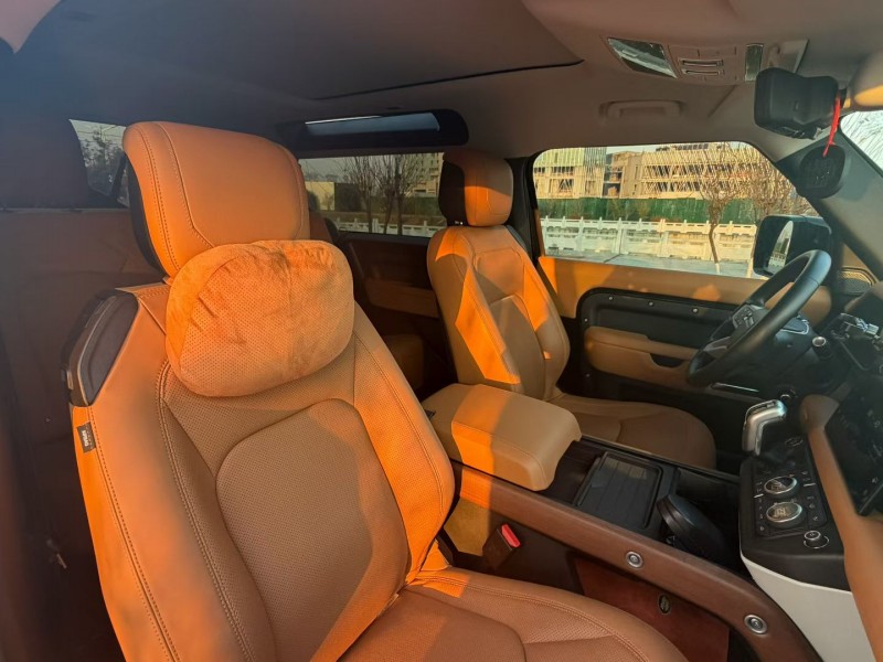 郑州24年路虎卫士8