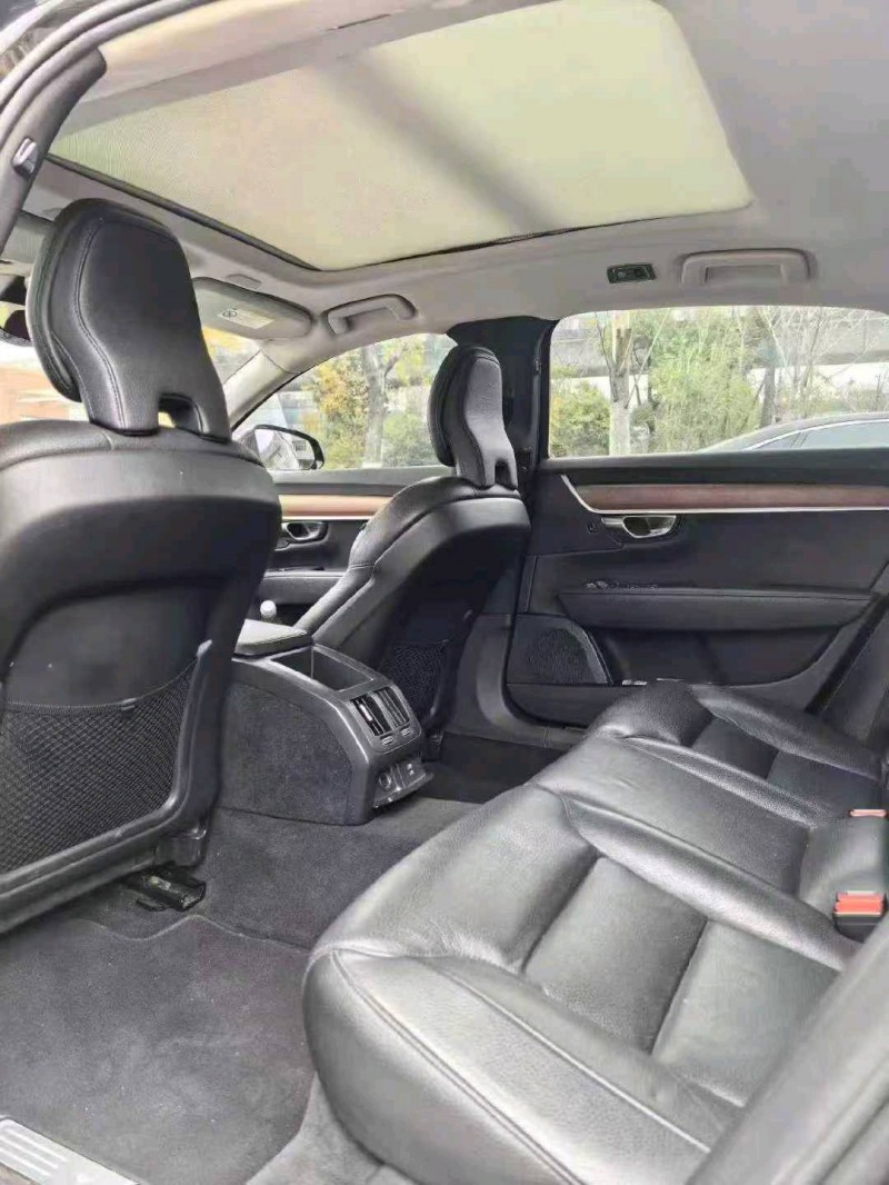 枣庄19年沃尔沃S906