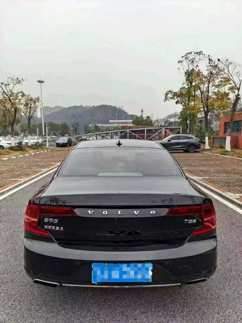 枣庄19年沃尔沃S907