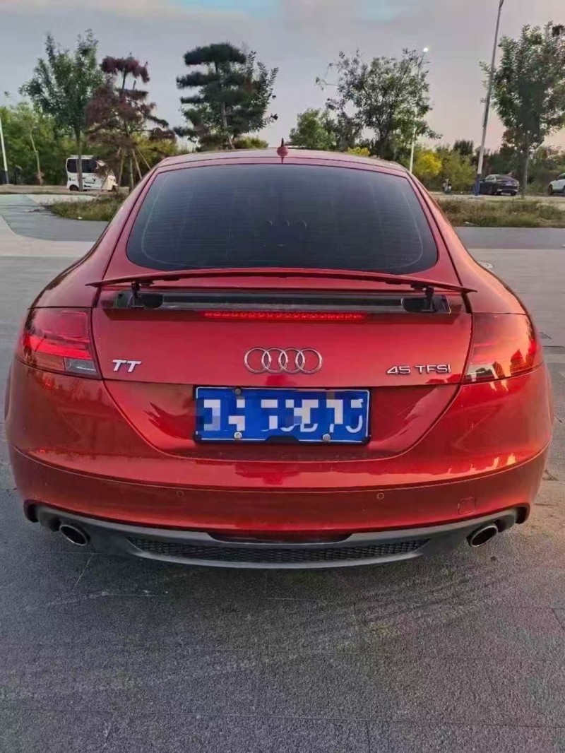 保定16年奥迪TT9