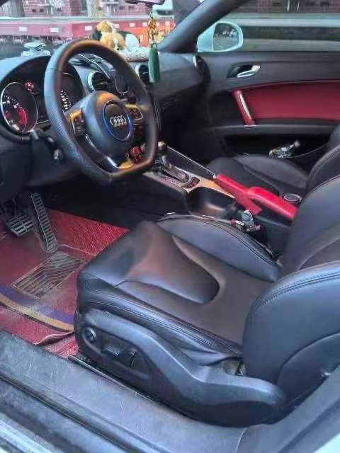 邯郸14年奥迪TT4