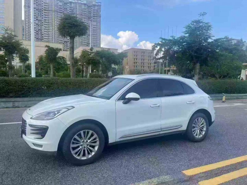 湛江17年众泰SR92