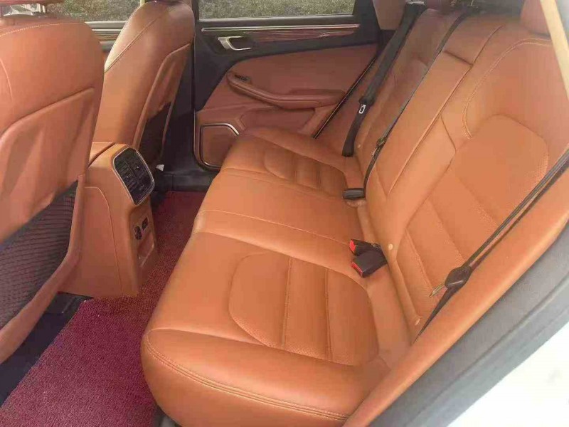 湛江17年众泰SR94