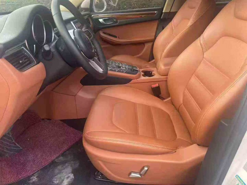 湛江17年众泰SR95