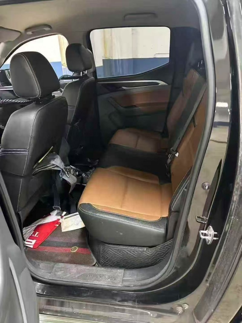 贵阳22年大通T704