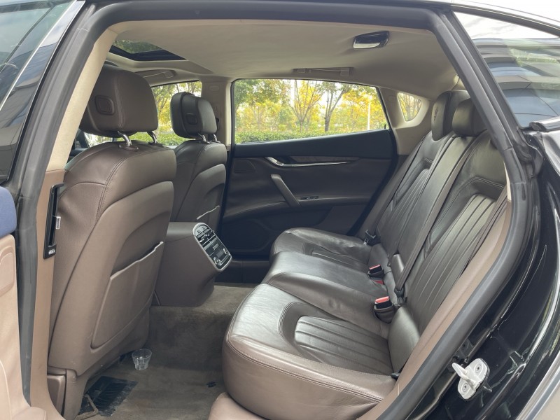 济宁15年玛莎拉蒂总裁5