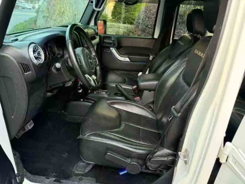 衢州16年Jeep牧马人8