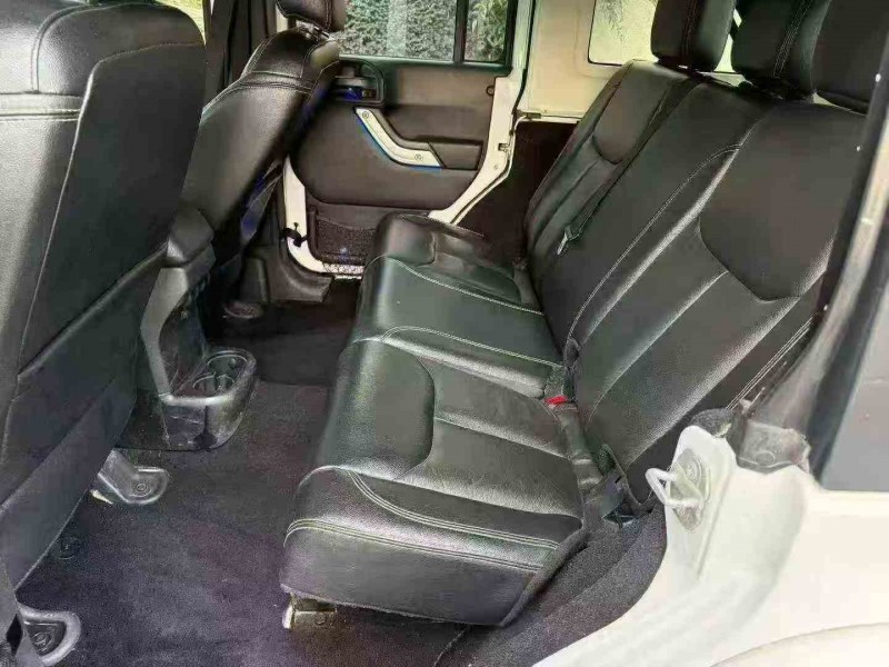 衢州16年Jeep牧马人9