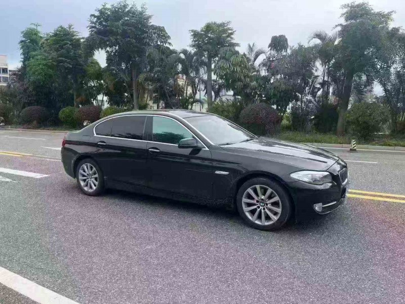 深圳10年宝马5系3