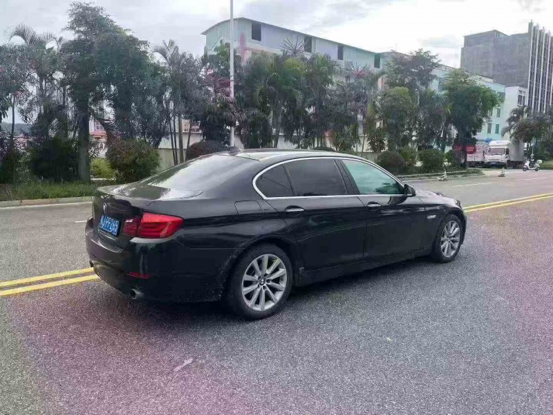 深圳10年宝马5系8