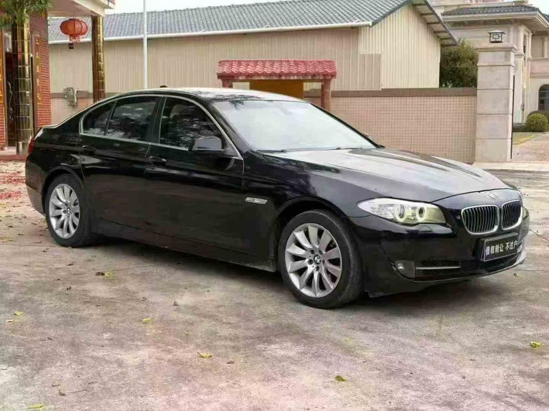 深圳13年宝马5系2