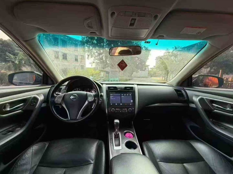 江门16年日产天籁4