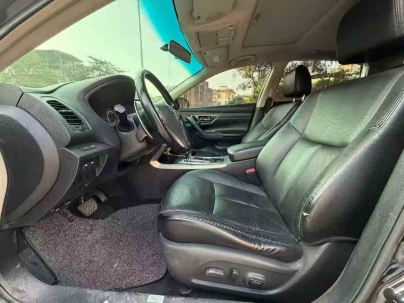 江门16年日产天籁6