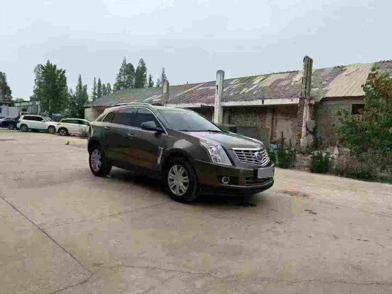 徐州14年凯迪拉克SRX3
